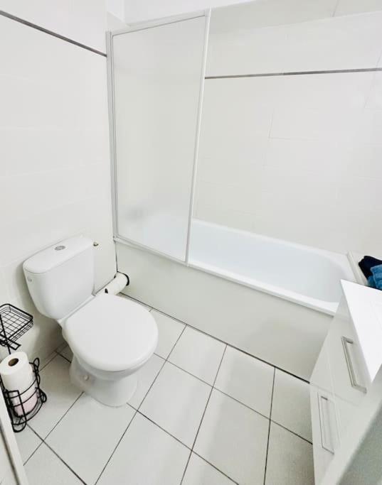 Appartement Studio Gare St Roch Avec Box De Garage à Montpellier Extérieur photo